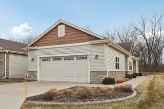 1110 Black Bear DRIVE, Mukwonago, WI 53149