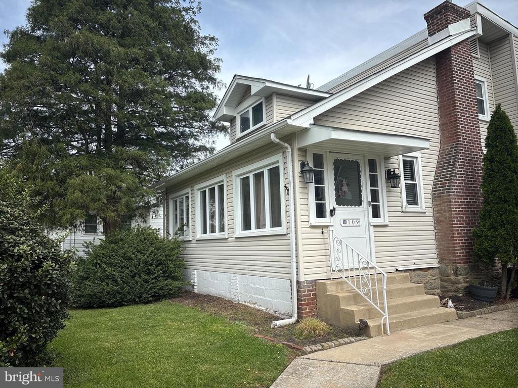 109 MICHIGAN AVE, Swarthmore, PA 19081
