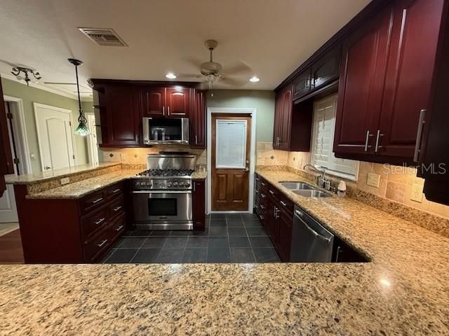 6913 PINEHURST DRIVE, Spring Hill, FL 34606