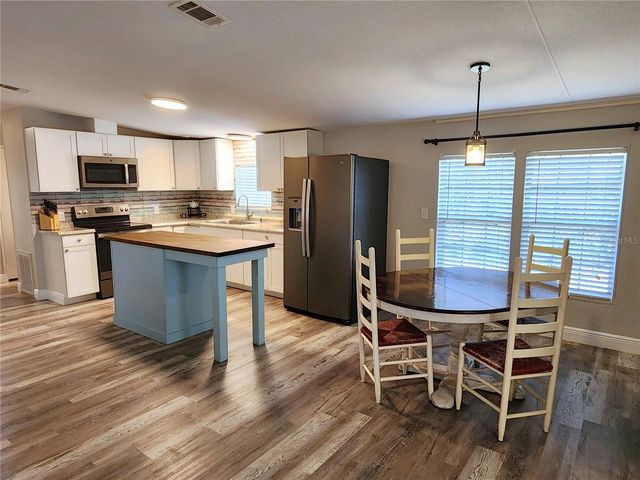 10915 NE 222ND STREET, Fort Mc Coy, FL 32134