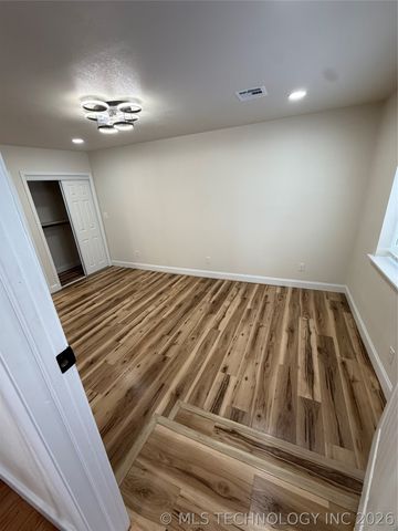 728 E 33rd Street North N, Tulsa, OK 74106