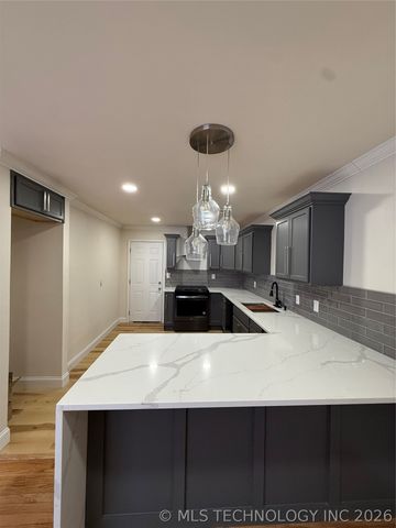 728 E 33rd Street North N, Tulsa, OK 74106