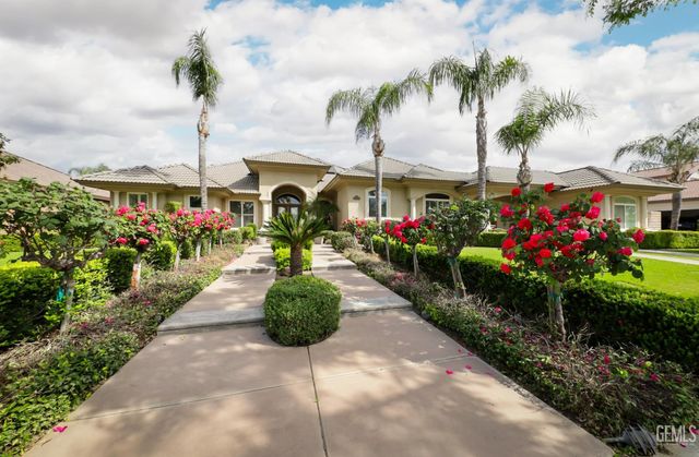 13300 Da Vinci Drive, Bakersfield, CA 93314