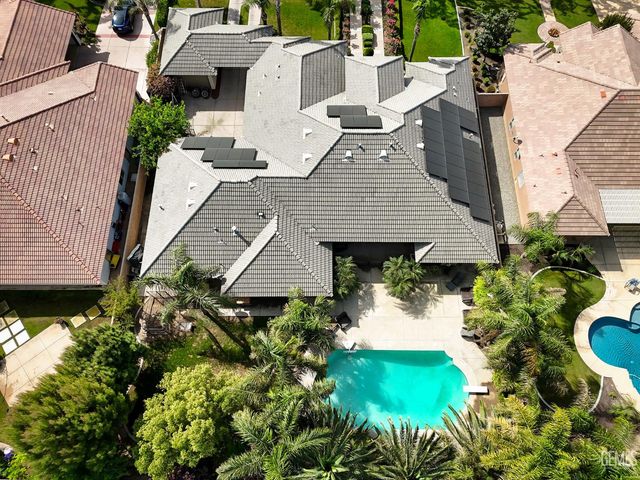 13300 Da Vinci Drive, Bakersfield, CA 93314