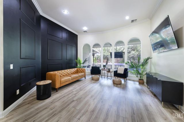 13300 Da Vinci Drive, Bakersfield, CA 93314