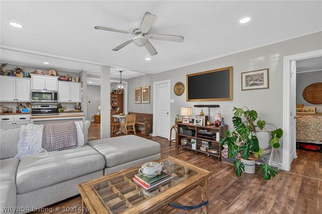 2205 S V Street, Fort Smith, AR 72901