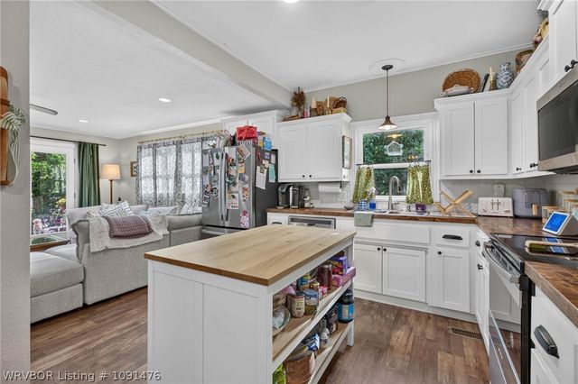 2205 S V Street, Fort Smith, AR 72901