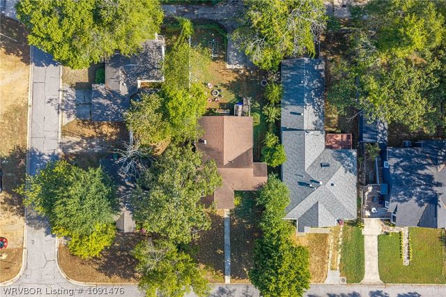 2205 S V Street, Fort Smith, AR 72901