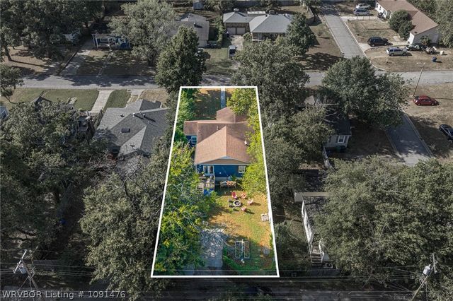 2205 S V Street, Fort Smith, AR 72901