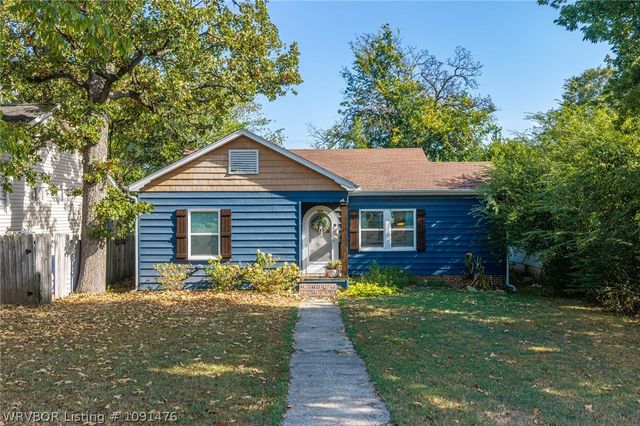 2205 S V Street, Fort Smith, AR 72901