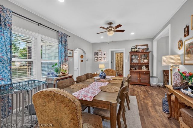 2205 S V Street, Fort Smith, AR 72901
