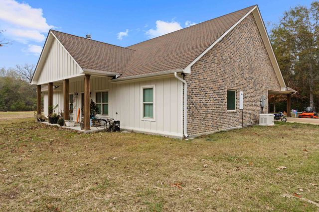 590 Old Woodley Rd., Marshall, TX 75672