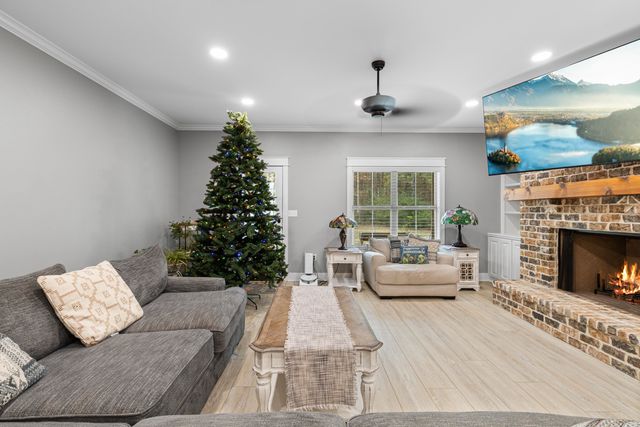 590 Old Woodley Rd., Marshall, TX 75672