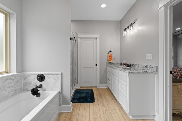 590 Old Woodley Rd., Marshall, TX 75672