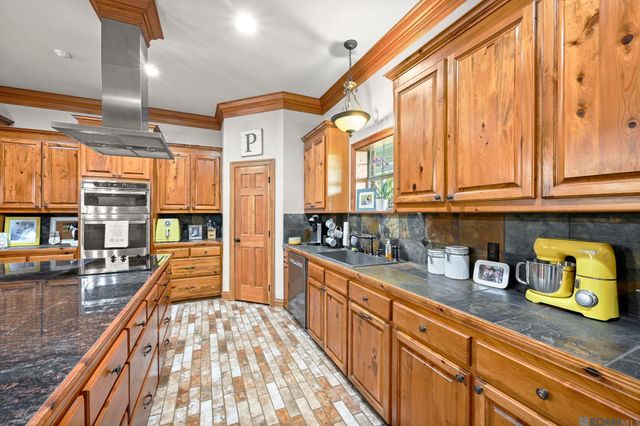 11320 B Phillips Rd, Gonzales, LA 70737