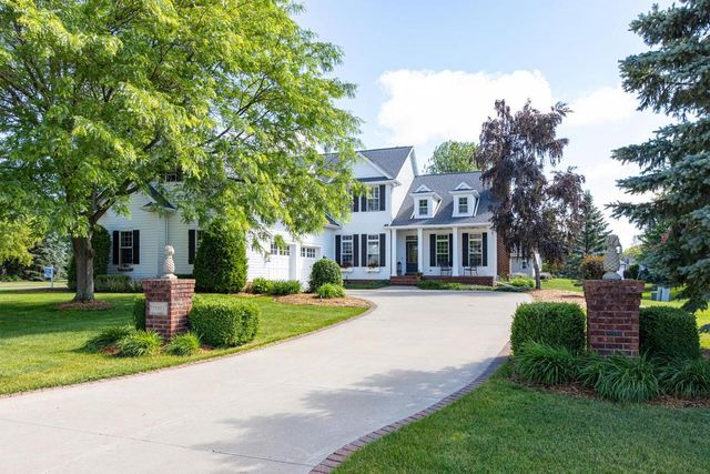 N7864 EDGEWATER COURT, Sherwood, WI 54169