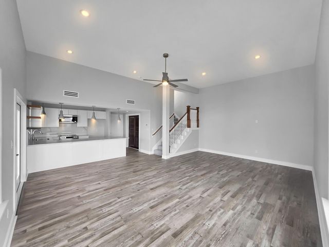 186 Ocean View Drive, Crystal Beach, TX 77650