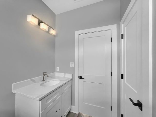 186 Ocean View Drive, Crystal Beach, TX 77650