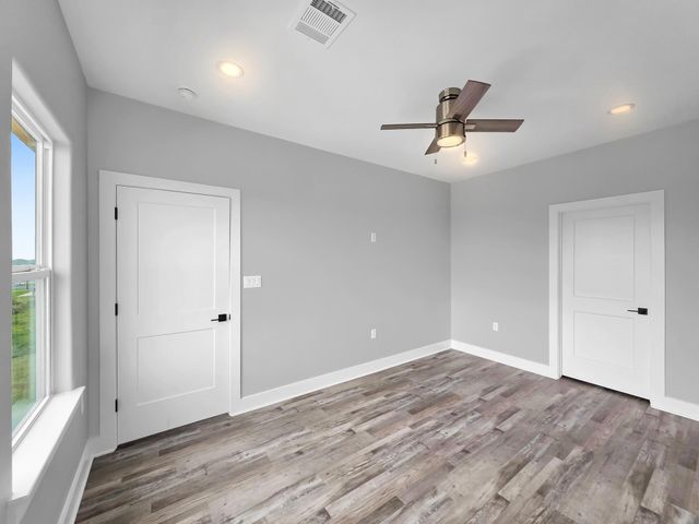 186 Ocean View Drive, Crystal Beach, TX 77650