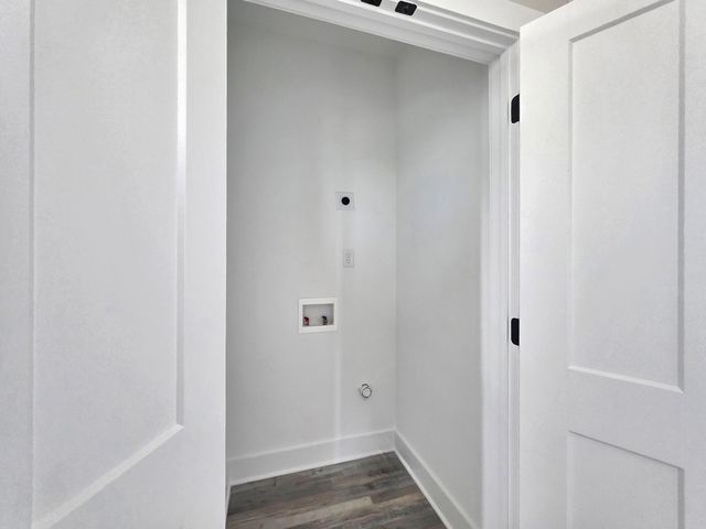 186 Ocean View Drive, Crystal Beach, TX 77650