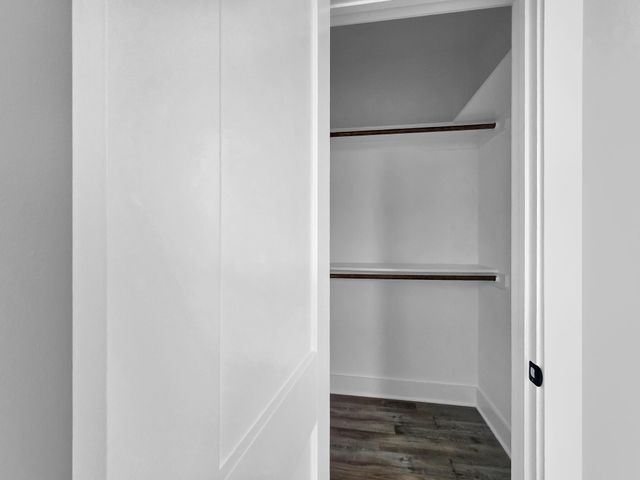 186 Ocean View Drive, Crystal Beach, TX 77650