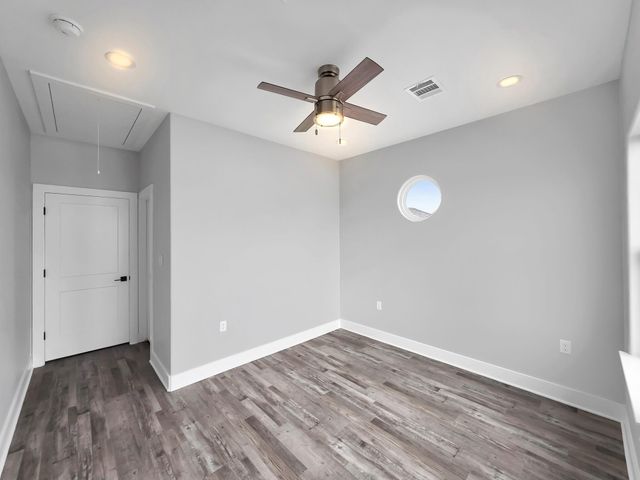 186 Ocean View Drive, Crystal Beach, TX 77650