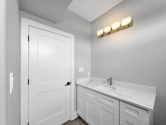 186 Ocean View Drive, Crystal Beach, TX 77650