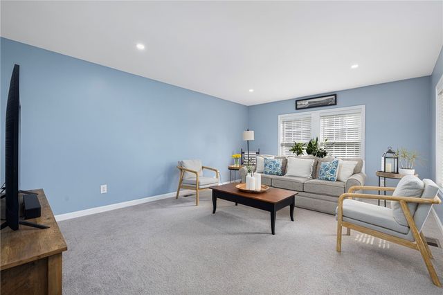 14 Hulls Court, Jamestown, RI 02835