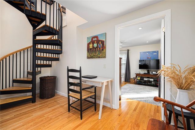 14 Hulls Court, Jamestown, RI 02835