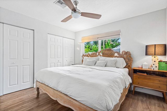 2810 SW 5th Street, Boynton Beach, FL 33435