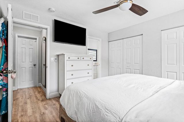 2810 SW 5th Street, Boynton Beach, FL 33435