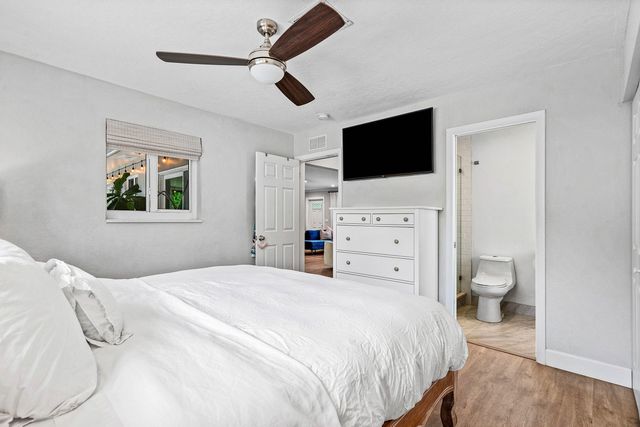 2810 SW 5th Street, Boynton Beach, FL 33435