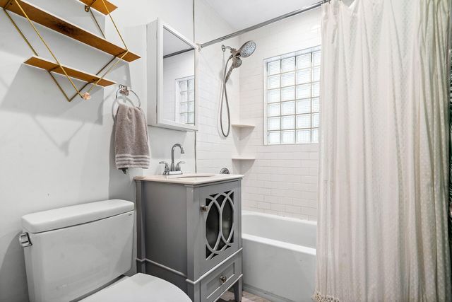 2810 SW 5th Street, Boynton Beach, FL 33435