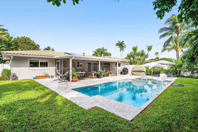 2810 SW 5th Street, Boynton Beach, FL 33435