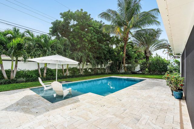 2810 SW 5th Street, Boynton Beach, FL 33435