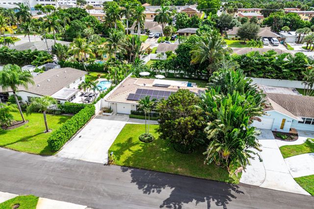 2810 SW 5th Street, Boynton Beach, FL 33435