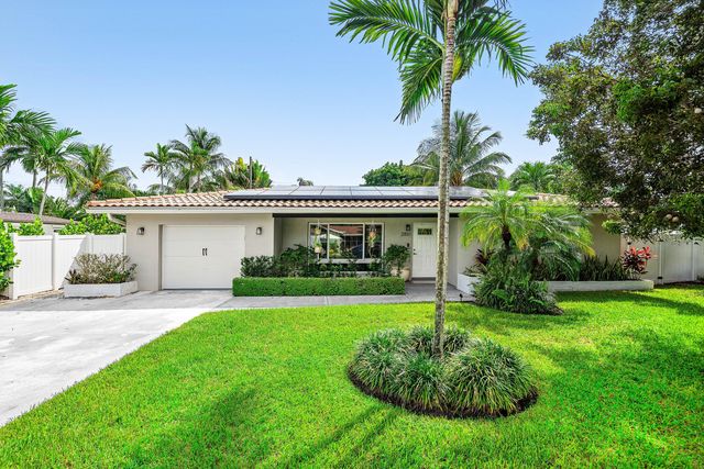 2810 SW 5th Street, Boynton Beach, FL 33435