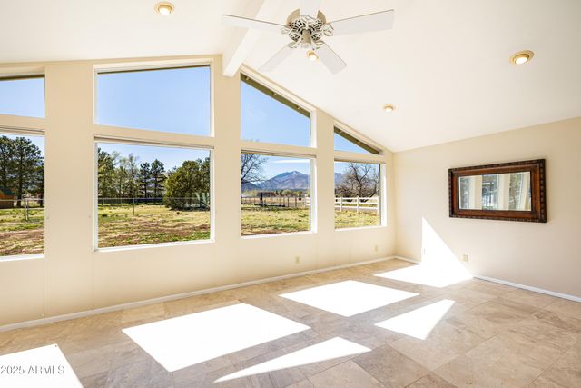 8230 Koch Field Road, Flagstaff, AZ 86004