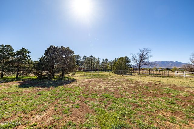 8230 Koch Field Road, Flagstaff, AZ 86004