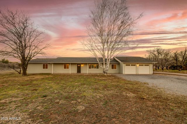 8230 Koch Field Road, Flagstaff, AZ 86004