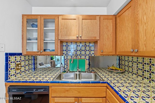 3752 E 4th Street, Tucson, AZ 85716