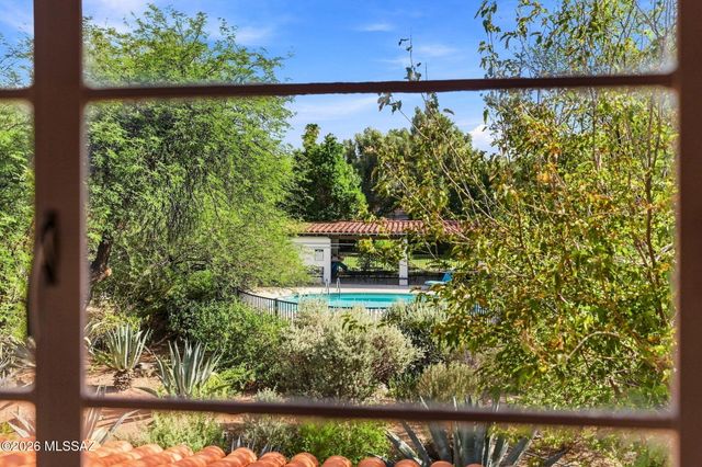 3752 E 4th Street, Tucson, AZ 85716