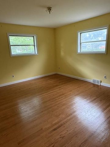 3546 WOODCREST AVE, Newtown Square, PA 19073