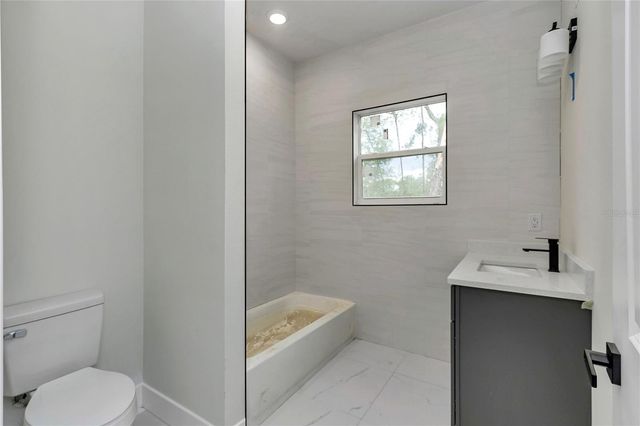 15740 SW 55TH AVENUE ROAD, Ocala, FL 34473