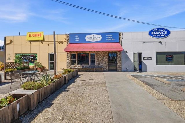 2525 Soquel Drive A, Santa Cruz, CA 95065