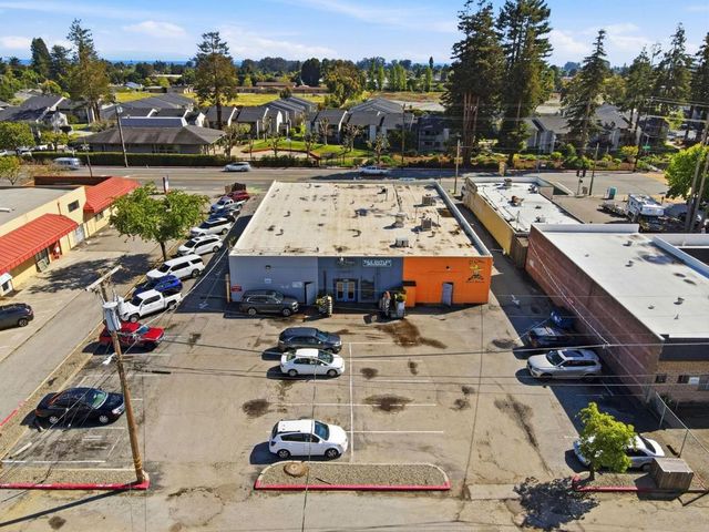 2525 Soquel Drive A, Santa Cruz, CA 95065