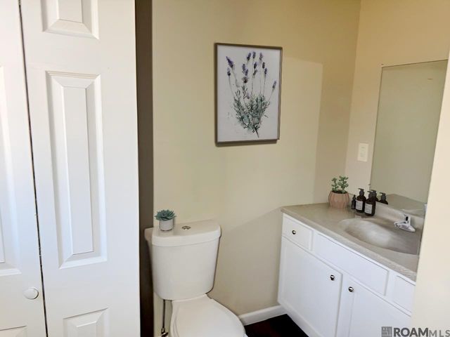 18718 Ducros Rd, Prairieville, LA 70769