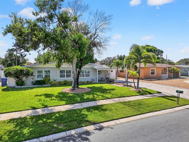 1036 MADISON STREET, Largo, FL 33770