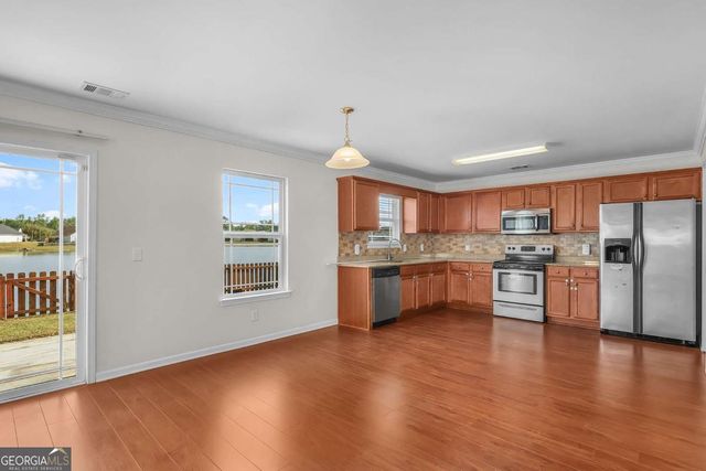 70 Lake Shore Boulevard, Port Wentworth, GA 31407