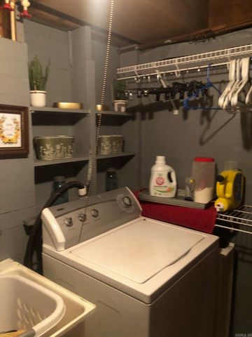 708 W 6th Street, Rector, AR 72461